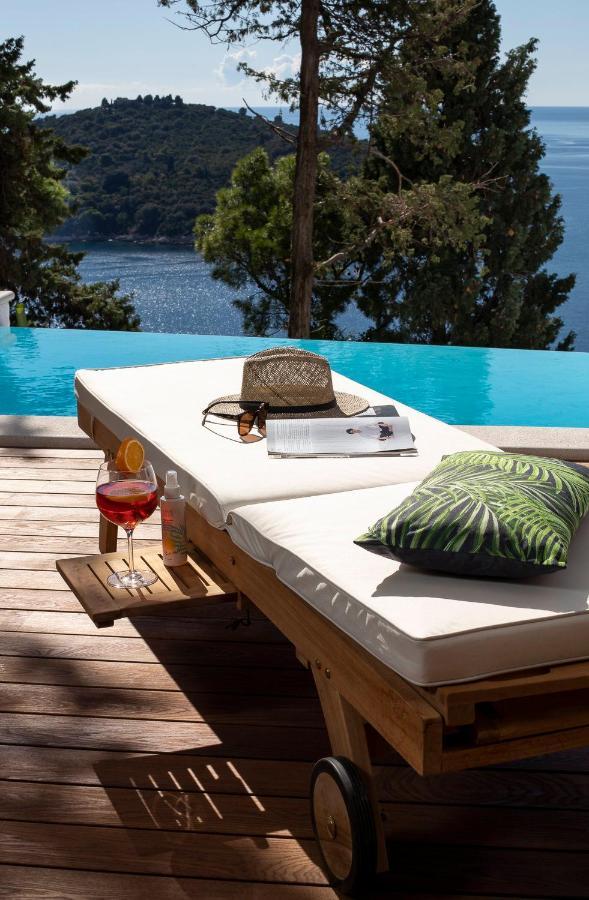 Villa T Dubrovnik - Wellness And Spa Luxury Villa With Spectacular Old Town View Екстериор снимка