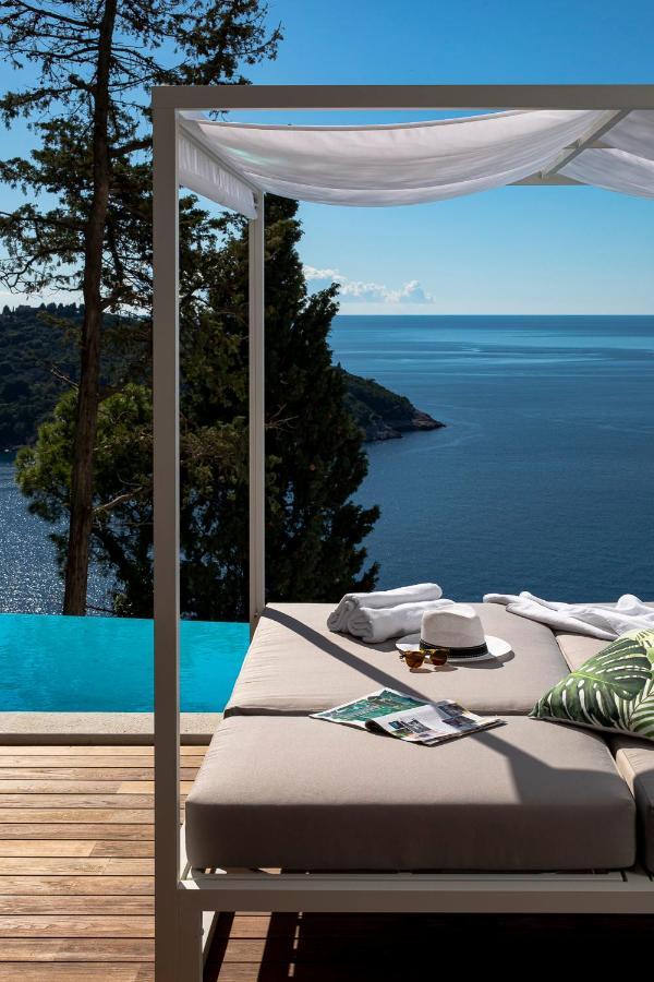 Villa T Dubrovnik - Wellness And Spa Luxury Villa With Spectacular Old Town View Екстериор снимка