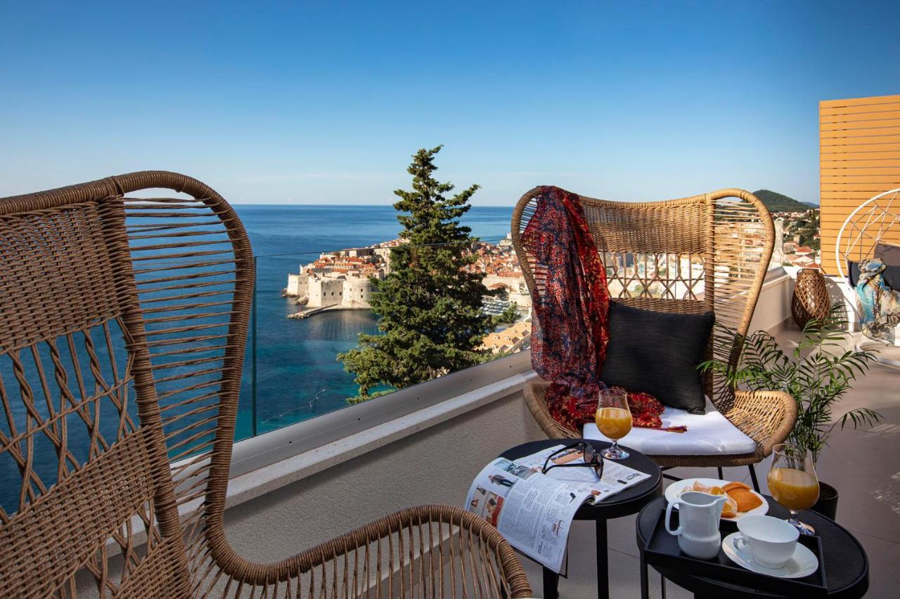 Villa T Dubrovnik - Wellness And Spa Luxury Villa With Spectacular Old Town View Екстериор снимка