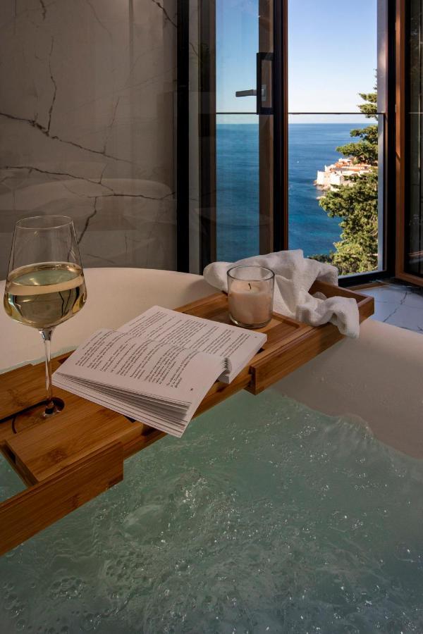 Villa T Dubrovnik - Wellness And Spa Luxury Villa With Spectacular Old Town View Екстериор снимка